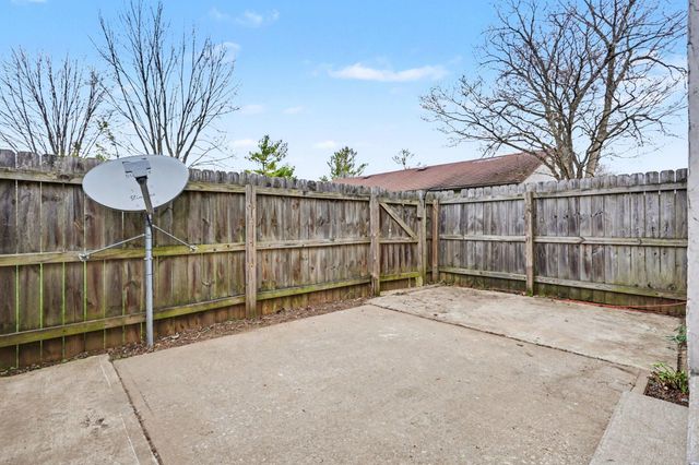 1914 Laramie Drive, 26, Powell, OH 43065