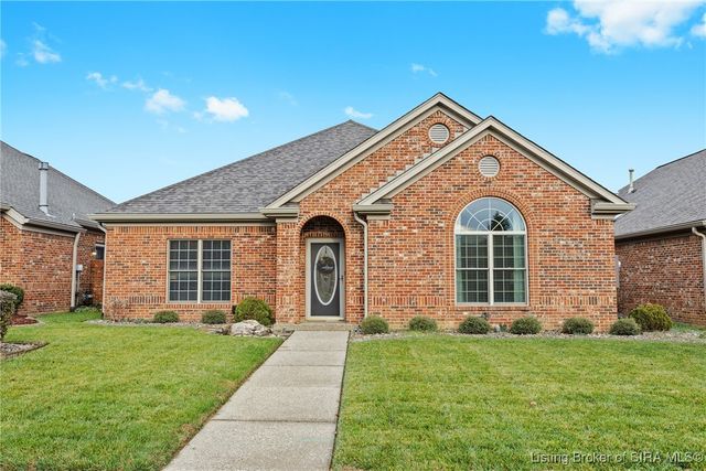 2714 Quail Chase Drive, Sellersburg, IN 47172