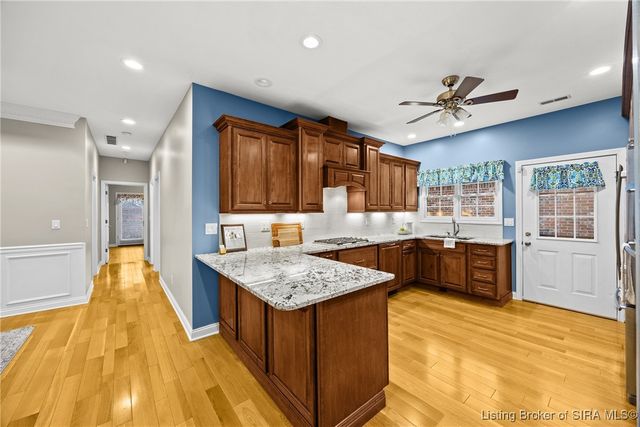 2714 Quail Chase Drive, Sellersburg, IN 47172