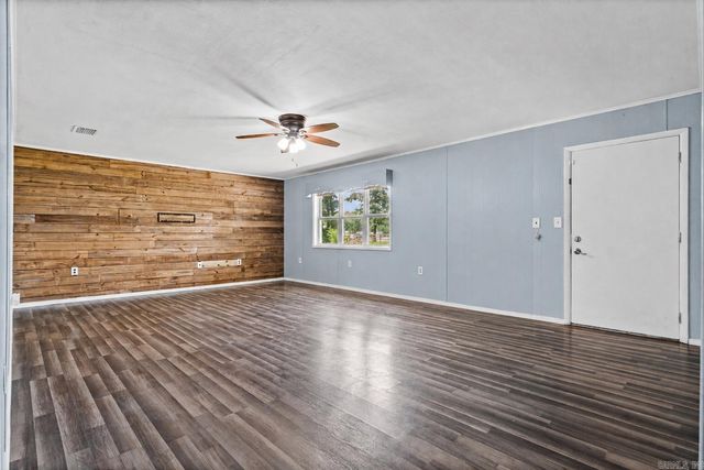2923 Graham Road, Jacksonville, AR 72076