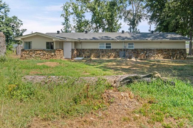 2923 Graham Road, Jacksonville, AR 72076