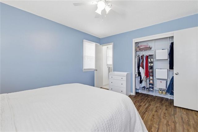 8519 Stearns Avenue, Overland Park, KS 66214