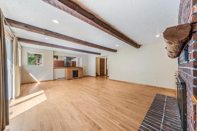 6283 N ROSEWOOD DRIVE, Appleton, WI 54913