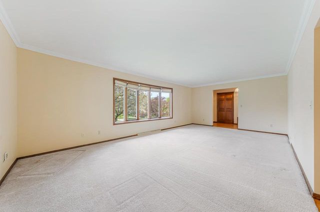 6283 N ROSEWOOD DRIVE, Appleton, WI 54913