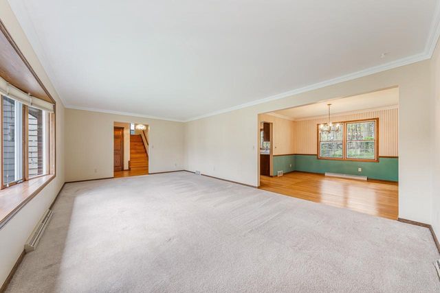 6283 N ROSEWOOD DRIVE, Appleton, WI 54913