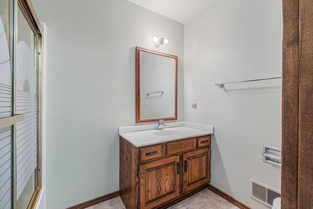 6283 N ROSEWOOD DRIVE, Appleton, WI 54913