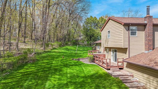 6283 N ROSEWOOD DRIVE, Appleton, WI 54913