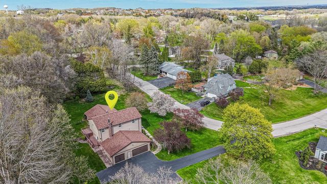 6283 N ROSEWOOD DRIVE, Appleton, WI 54913