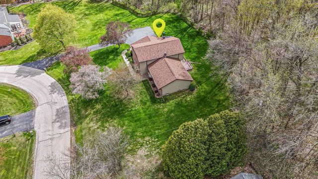 6283 N ROSEWOOD DRIVE, Appleton, WI 54913