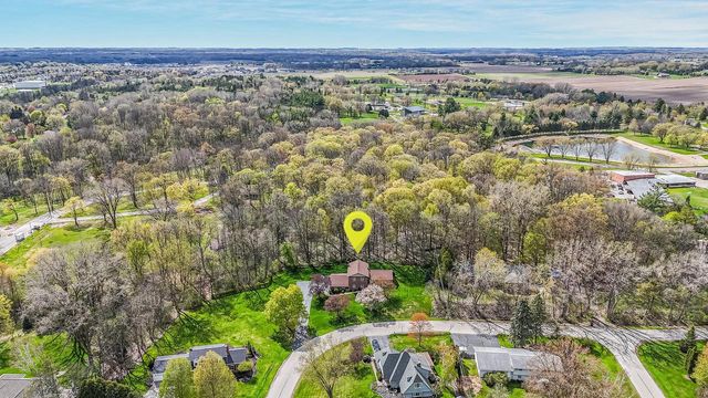 6283 N ROSEWOOD DRIVE, Appleton, WI 54913
