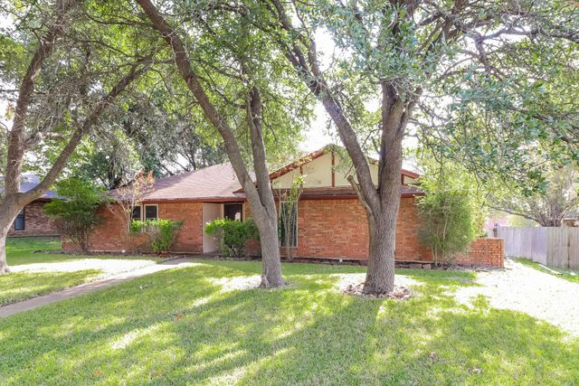 718 Bordner Drive, Lancaster, TX 75146