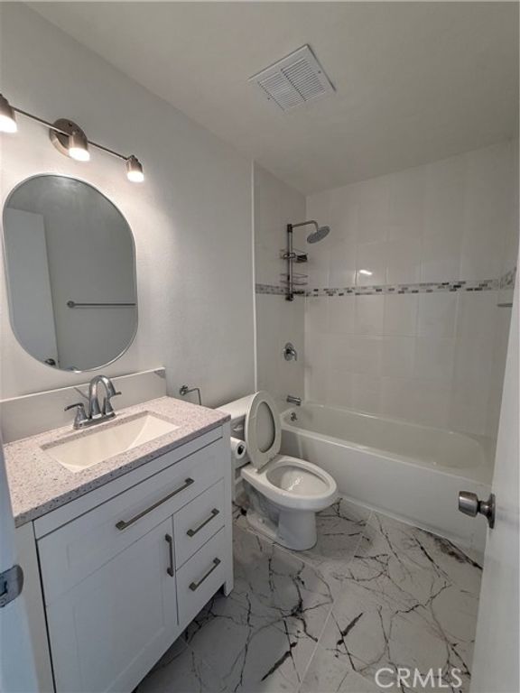 2051 E Aroma, West Covina, CA 91791