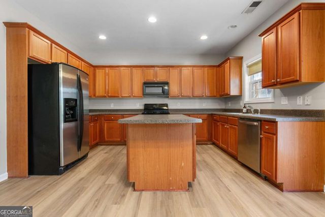 1360 Silvergate Drive, Mableton, GA 30126