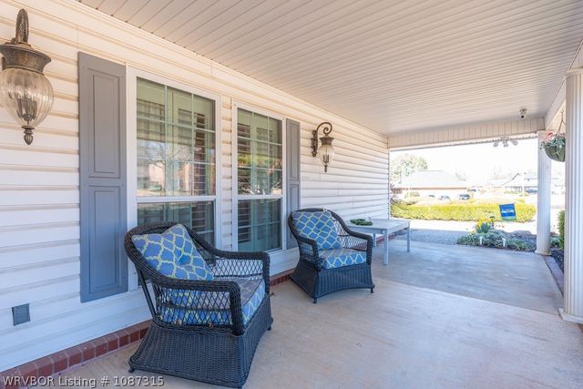 10500 Jenny Lind Road, Fort Smith, AR 72908