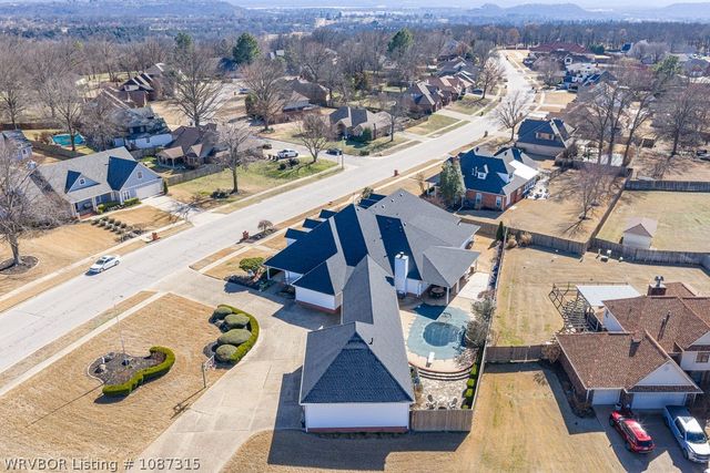 10500 Jenny Lind Road, Fort Smith, AR 72908