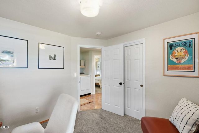 1571 NE Butler Market Road, Bend, OR 97701
