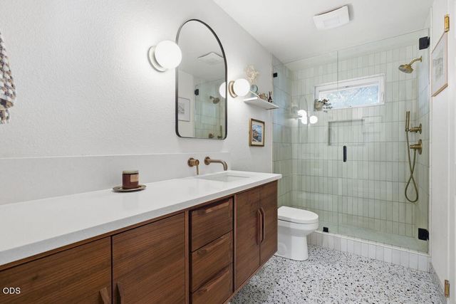 1571 NE Butler Market Road, Bend, OR 97701