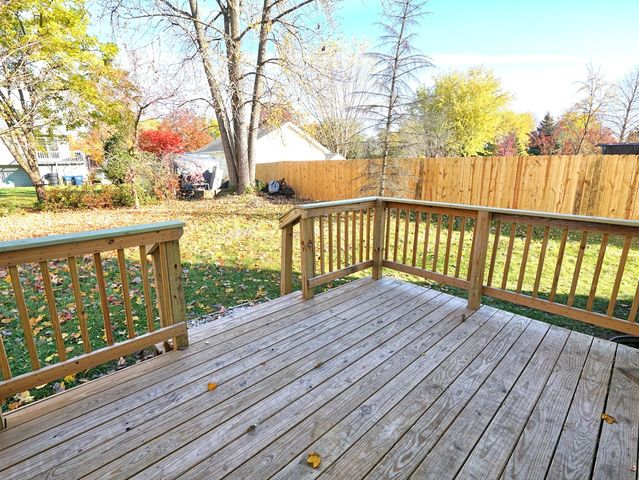 3032 W Vermont Avenue, Waukegan, IL 60087