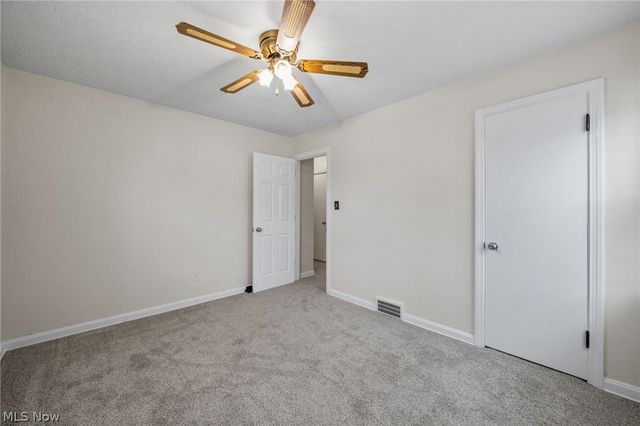 142 Canton Road, Akron, OH 44312