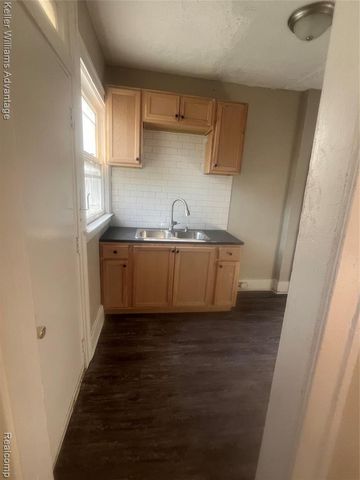 9844 Woodrow Wilson Street, Detroit, MI 48206