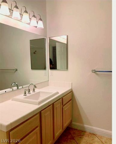 5250 South Rainbow Boulevard 2058, Las Vegas, NV 89118