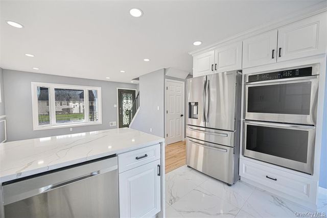 253 Meyer Avenue, Valley Stream, NY 11580