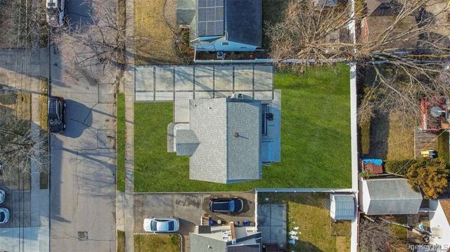 253 Meyer Avenue, Valley Stream, NY 11580