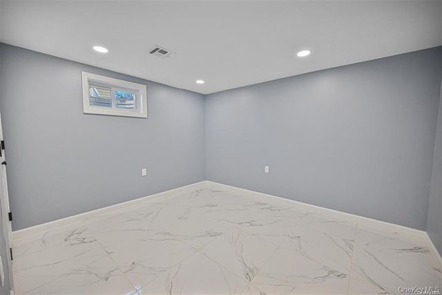 253 Meyer Avenue, Valley Stream, NY 11580