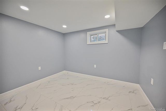 253 Meyer Avenue, Valley Stream, NY 11580