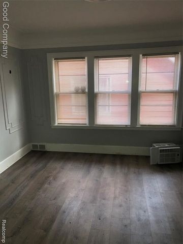 12723 Stoepel Street, Detroit, MI 48238