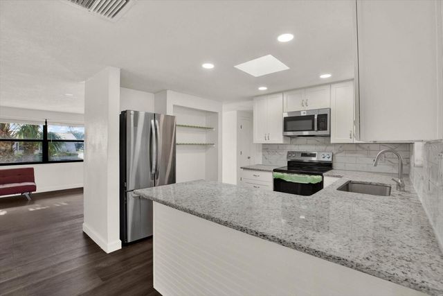 13605 GARRIS DRIVE, Hudson, FL 34667