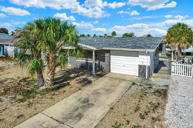 13605 GARRIS DRIVE, Hudson, FL 34667
