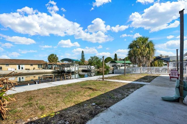 13605 GARRIS DRIVE, Hudson, FL 34667