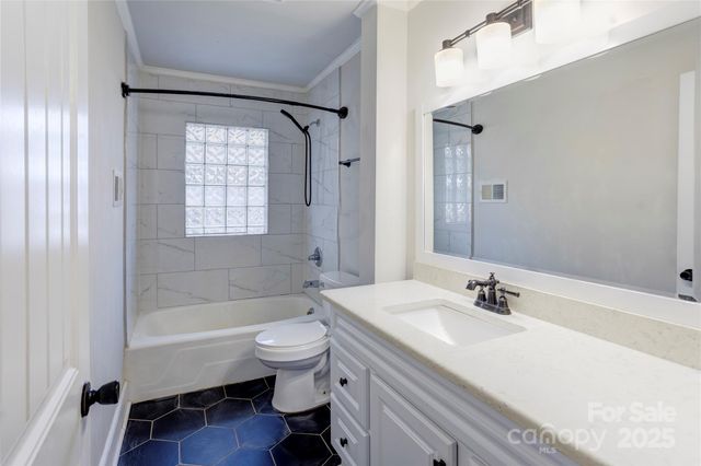 782 Union Street S, Concord, NC 28025