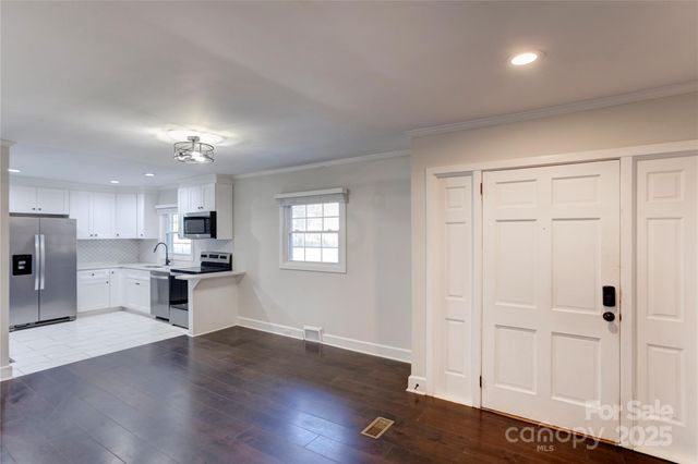 782 Union Street S, Concord, NC 28025