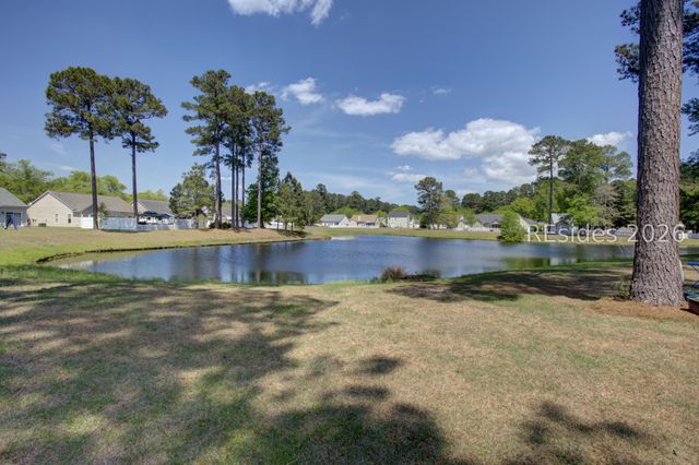 11 Wiregrass Way, Bluffton, SC 29910