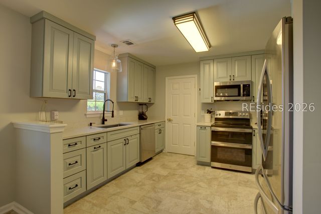 11 Wiregrass Way, Bluffton, SC 29910