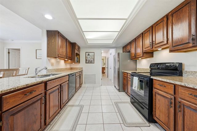 1805 VIRGINIA COURT, Tavares, FL 32778