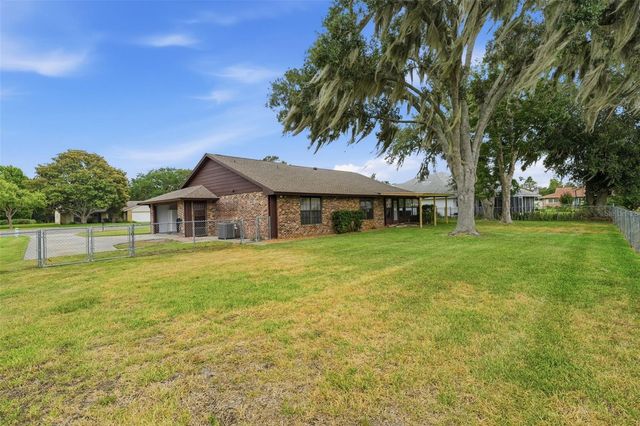 1805 VIRGINIA COURT, Tavares, FL 32778
