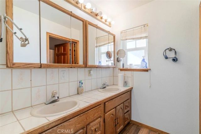 7241 W Avenue A2, Lancaster, CA 93536