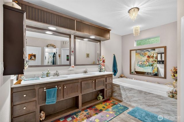 2 Crow Lane, Mccleary, WA 98557