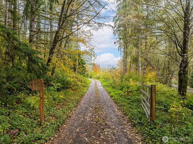 2 Crow Lane, Mccleary, WA 98557