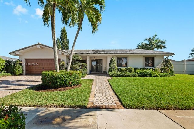 410 Sailboat Cir 410, Weston, FL 33326