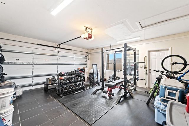 410 Sailboat Cir 410, Weston, FL 33326