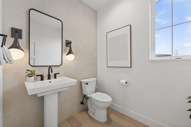 62637 Mt Hood Drive, Bend, OR 97703