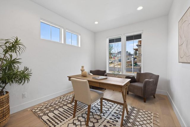 62637 Mt Hood Drive, Bend, OR 97703