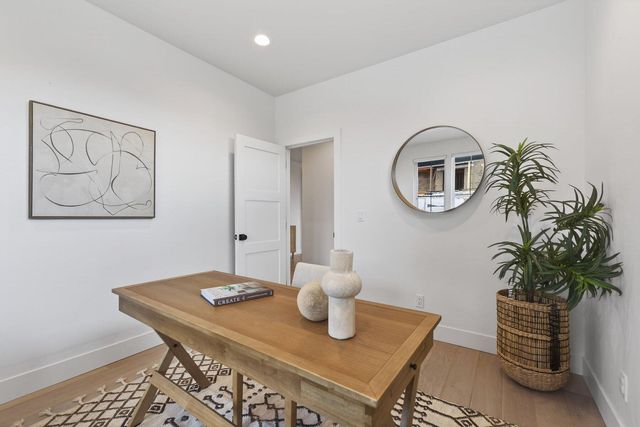 62637 Mt Hood Drive, Bend, OR 97703