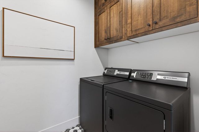 62637 Mt Hood Drive, Bend, OR 97703