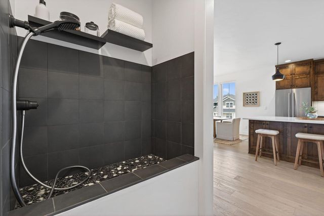 62637 Mt Hood Drive, Bend, OR 97703