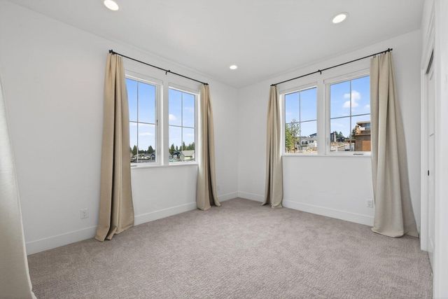 62637 Mt Hood Drive, Bend, OR 97703